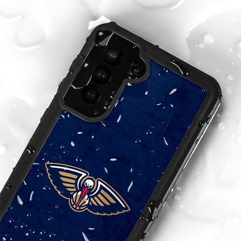 NBA New Orleans Pelicans Distressed Galaxy S24 Waterproof Case
